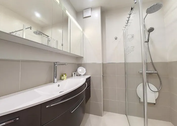 Apartamento Nestor&jeeves - Beausoleil - - Tres Proche